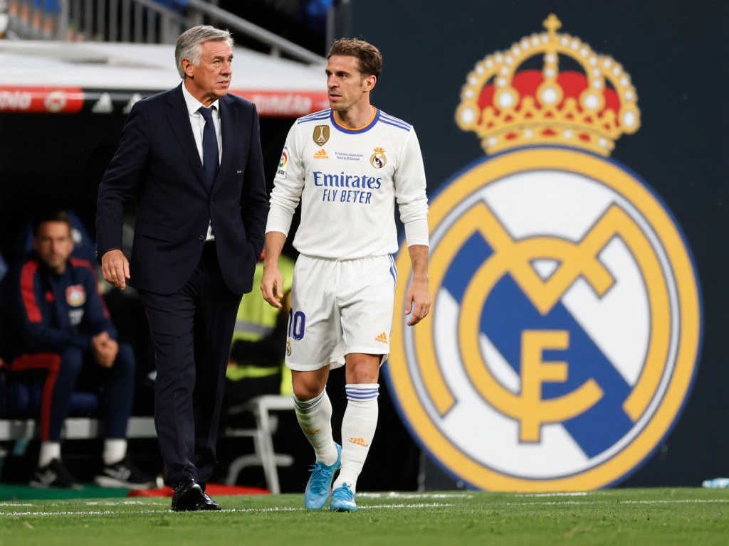 马卡：安切洛蒂赛季末告别皇马，阿隆索有望签约三年接任